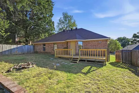Exterior - 2575 Morse Dr, Conway, AR 72034 photo 5 of 8