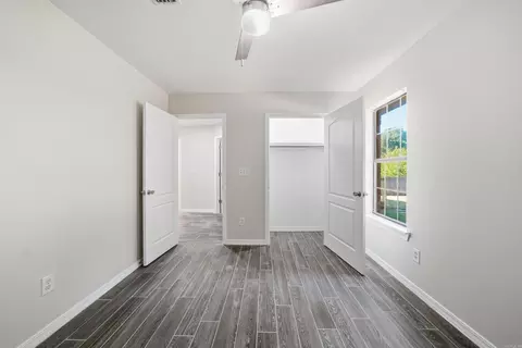 Bedroom - 2575 Morse Dr, Conway, AR 72034 photo 5 of 7