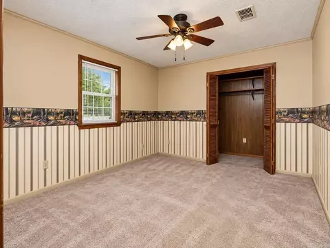 Bedroom - 10624 Glendale Rd, Pine Bluff, AR 71603 photo 3 of 3