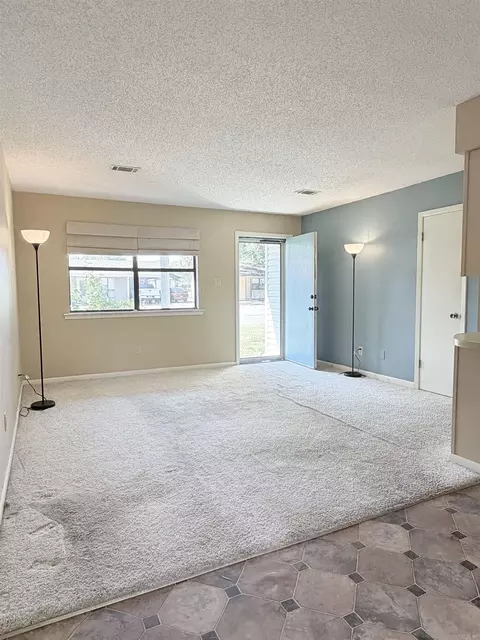 Living - 102 Fairway Dr, Conway, AR 72034 photo 1 of 1