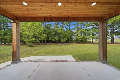 Exterior - 270 Arrowhead Rd, Greenbrier, AR 72058 photo 5 of 9