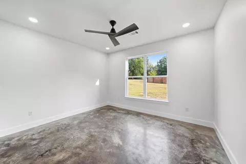 Bedroom - 270 Arrowhead Rd, Greenbrier, AR 72058 photo 4 of 6