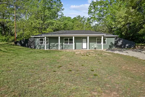 673 Cemetery Rd, Black Rock, AR 72415