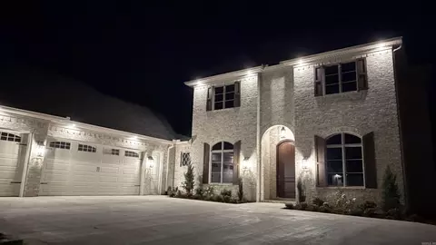 64 Miramont Cir, Little Rock, AR 72223