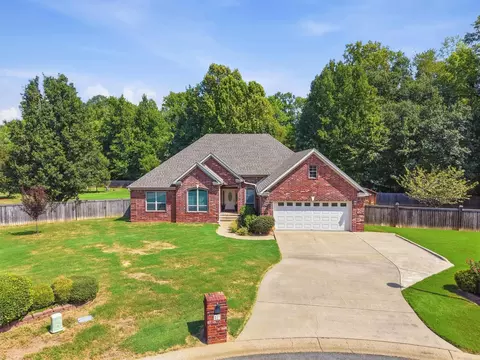 17 Charleston Cv, Cabot, AR 72023