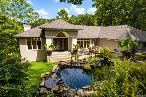 15 Ridgeview Ct, Little Rock, AR 72227