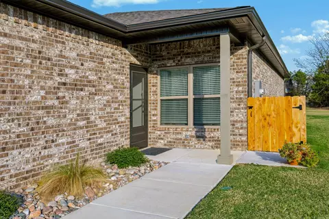 384 Turnberry Ct, Mountain Home, AR 72653