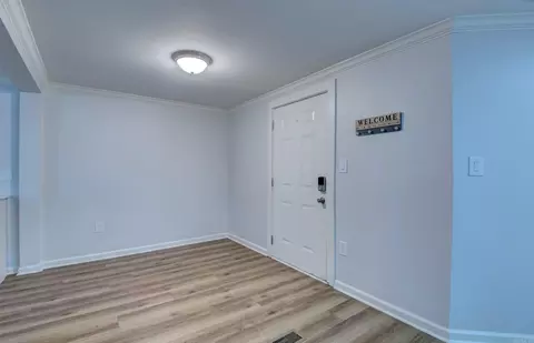 Entry Way - 15520 Birch Dr, Alexander, AR 72002 photo 1 of 5