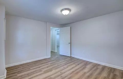 Bedroom - 15520 Birch Dr, Alexander, AR 72002 photo 3 of 10