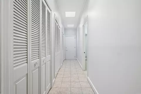 Entry Way - 19 Westridge Dr, Pine Bluff, AR 71603 photo 4 of 4