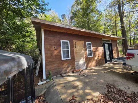 Exterior - 706 E Main St, Hardy, AR 72542 photo 14 of 15