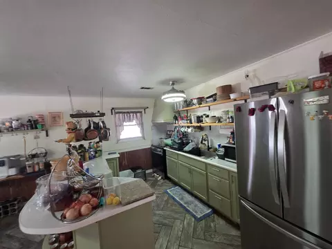 Kitchen - 706 E Main St, Hardy, AR 72542 photo 1 of 4