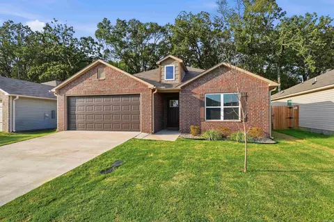 Exterior - 1230 Crotale St, Conway, AR 72034 photo 2 of 6