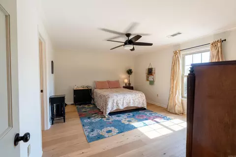 Bedroom - 5 White Oak Ct, Searcy, AR 72143 photo 1 of 6
