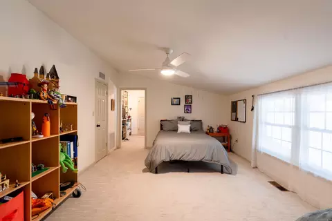 Bedroom - 5 White Oak Ct, Searcy, AR 72143 photo 5 of 6