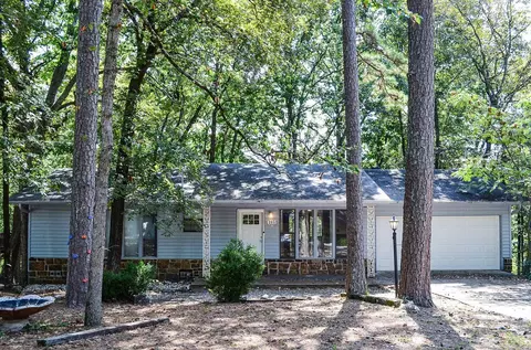 68 Sierra Dr, Hot Springs Village, AR 71909
