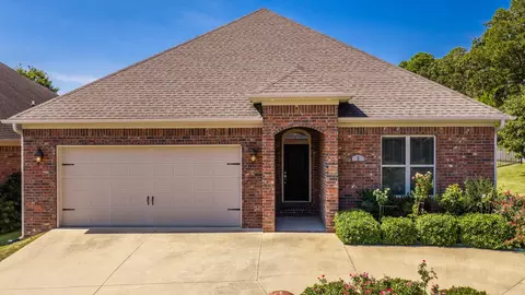 2 Valley Ranch Cv, Little Rock, AR 72223