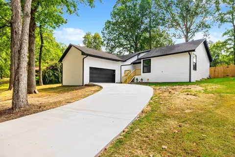 2711 Janet, Benton, AR 72015