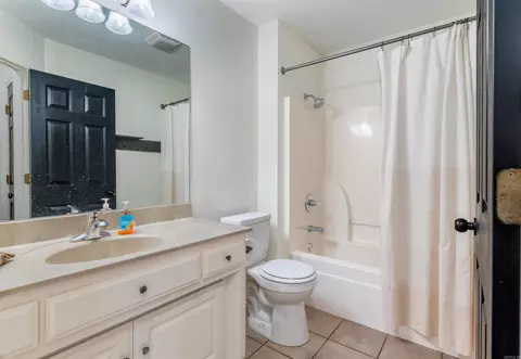 Bath - 17 Orchid Ln, Cabot, AR 72023 photo 4 of 4