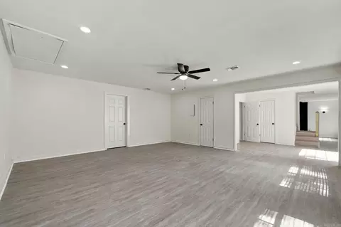 Living - 37 Forrest Ct, Conway, AR 72034 photo 5 of 12