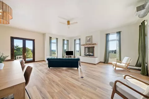 Living - 653 Fox Den Rd, El Paso, AR 72045 photo 4 of 4