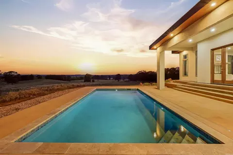 Exterior - 653 Fox Den Rd, El Paso, AR 72045 photo 2 of 7