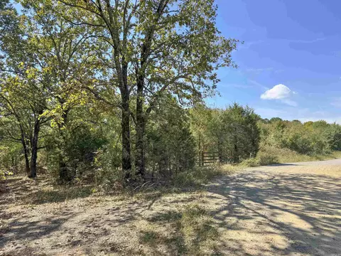 1400 Pole Ranch Rd, Shirley, AR 72153