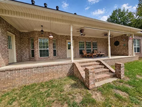 Exterior - 116 Huffman Ct, Beebe, AR 72012 photo 9 of 10