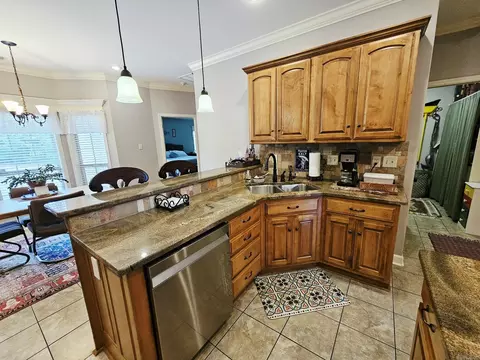 Kitchen - 116 Huffman Ct, Beebe, AR 72012 photo 4 of 7