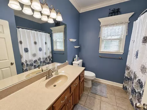 Bath - 116 Huffman Ct, Beebe, AR 72012 photo 5 of 6