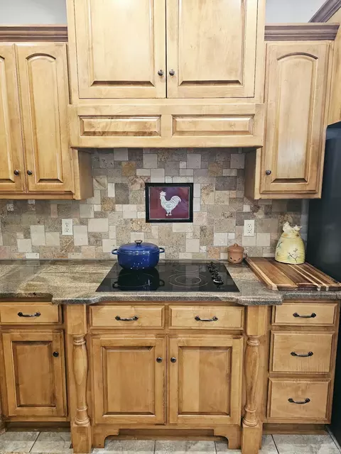 Kitchen - 116 Huffman Ct, Beebe, AR 72012 photo 3 of 7