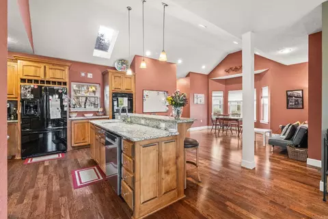 Kitchen - 90 Hays Hill Rd, Conway, AR 72032 photo 1 of 4
