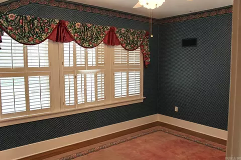 Bedroom - 304 S Pine St, Marvell, AR 72366 photo 7 of 9