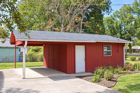 Exterior - 304 S Pine St, Marvell, AR 72366 photo 2 of 7