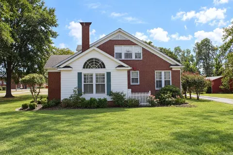 Exterior - 304 S Pine St, Marvell, AR 72366 photo 7 of 7