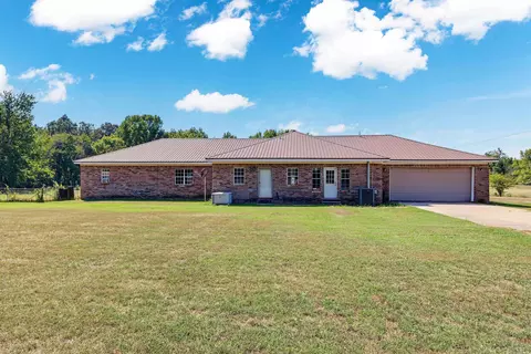 Exterior - 2481 S Pointer Rd, Pine Bluff, AR 71603 photo 6 of 8