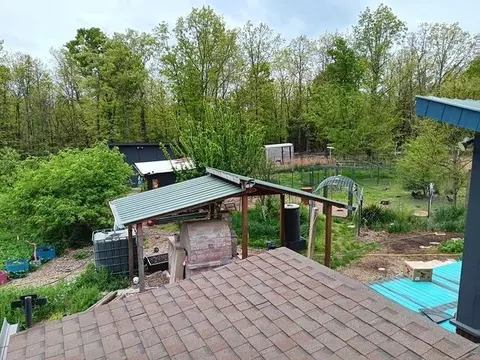Exterior - Nn Marquette, Ash Flat, AR 72513 photo 9 of 19