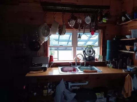 Kitchen - Nn Marquette, Ash Flat, AR 72513 photo 2 of 3
