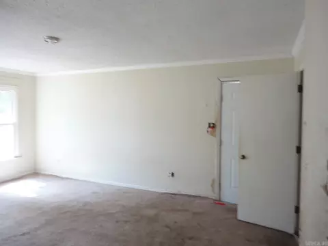 Bedroom - 3720 Ryburn Rd, Pine Bluff, AR 71603 photo 3 of 4