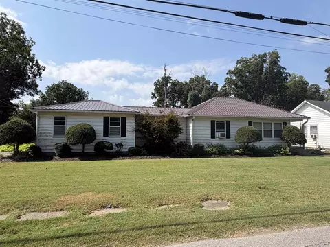 403 E Main, Marvell, AR 72366 photo 2