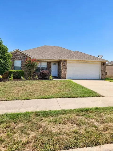 6218 Mcpherson Rd, Little Rock, AR 72204