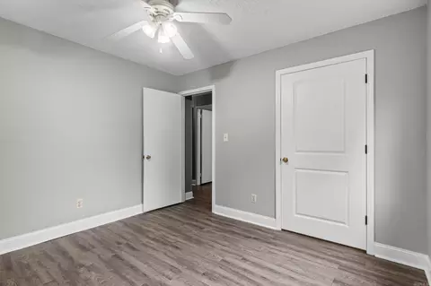 Bedroom - 2 Evergreen Dr, Searcy, AR 72143 photo 4 of 6