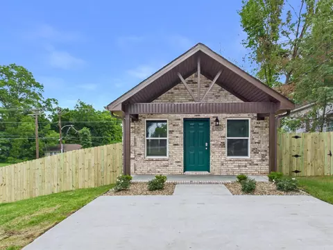 1920 N Poplar St, North Little Rock, AR 72114