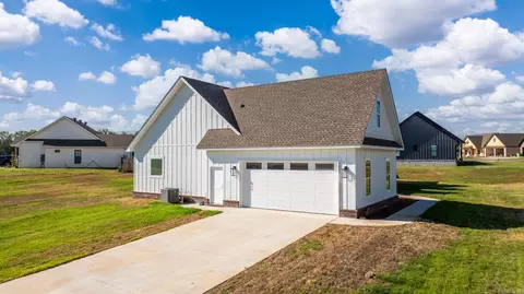 Exterior - 119 Michael Dr, Beebe, AR 72012 photo 8 of 9