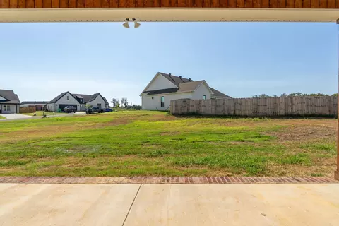 Exterior - 119 Michael Dr, Beebe, AR 72012 photo 2 of 9