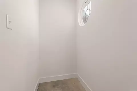 Entry Way - 119 Michael Dr, Beebe, AR 72012 photo 6 of 8