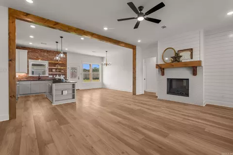 Living - 119 Michael Dr, Beebe, AR 72012 photo 2 of 2