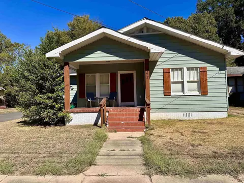 722 W Cedar St, El Dorado, AR 71730