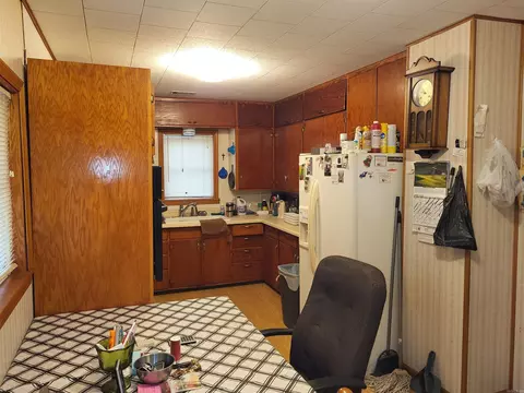 Kitchen - 225 S Cagle St, Rector, AR 72461 photo 2 of 2