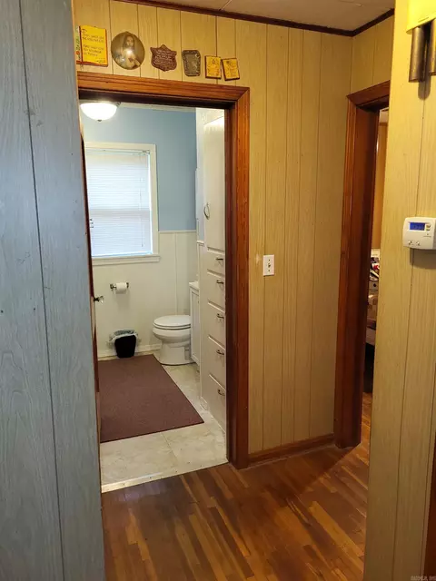 Entry Way - 225 S Cagle St, Rector, AR 72461 photo 1 of 3